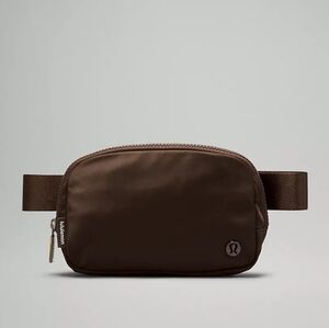 Nwot! Lululemon Everywhere belt bag, Brown